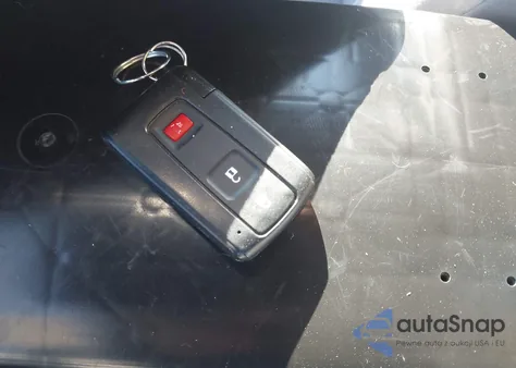 2005 Toyota Prius from USA, damaged, VIN JTDKB20U953068417